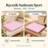 Ręcznik różowy Sunbeam SPORT 150x70cm — zastosowania, ilustracja Ręcznik różowy Sunbeam SPORT 150x70cm — przykłady zastosowań i pielęgnacja. Ilustracja na podstawie materiałów producenta.